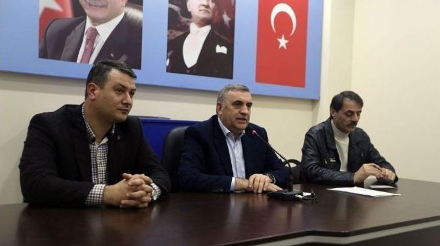 Başkan To&ccedil;oğlu Ak Parti Serdivan İl&ccedil;e Y&ouml;netim Kurulu Toplantısına Katıldı