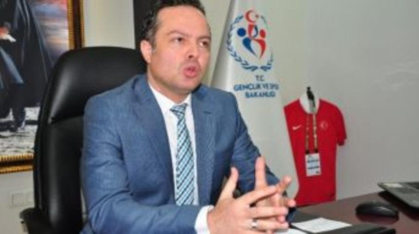 Manisalı Gen&ccedil;ler Ermenekli Aileler İ&ccedil;in Yardım Kampanyası Başlattı