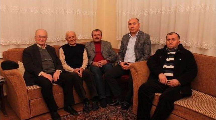 Sanatkarlardan Vefa &Ouml;rneği