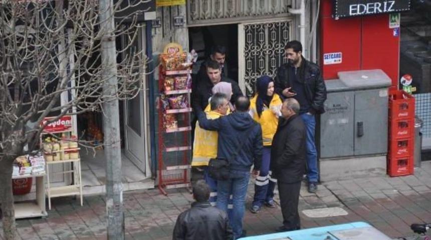 İneg&ouml;l'de D&ouml;viz B&uuml;fesi Sahibi Kendini Astı