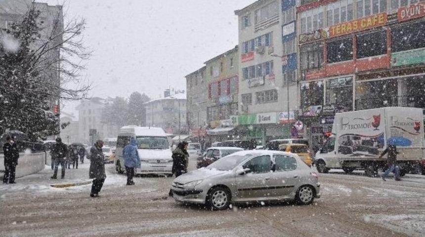 Tunceli&rsquo;de 130 K&ouml;y Yolu Ulaşıma Kapandı