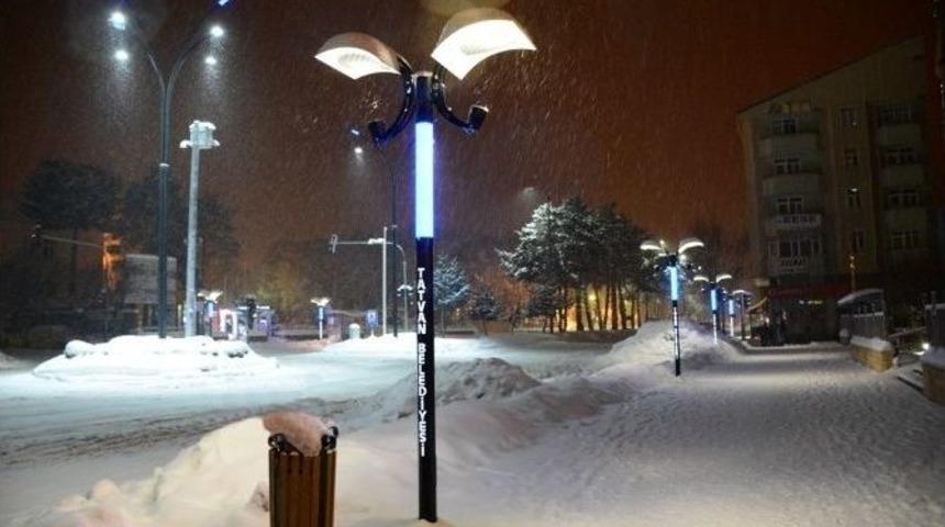 Tatvan&rsquo;da Şehir Işıklandırması