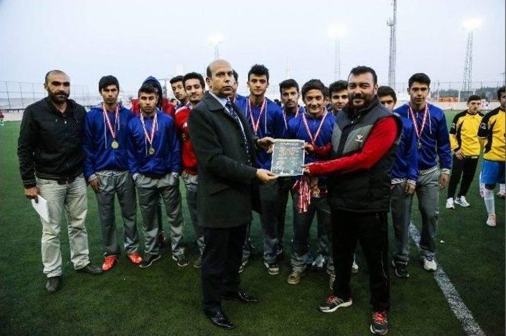 Şampiyon Kramponlar Türkiye Finallerine Şehitkamil’de Koştu