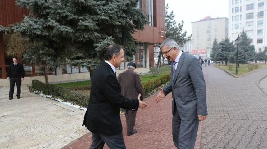 Niğde Valisi B&uuml;y&uuml;kşehir&rsquo;de