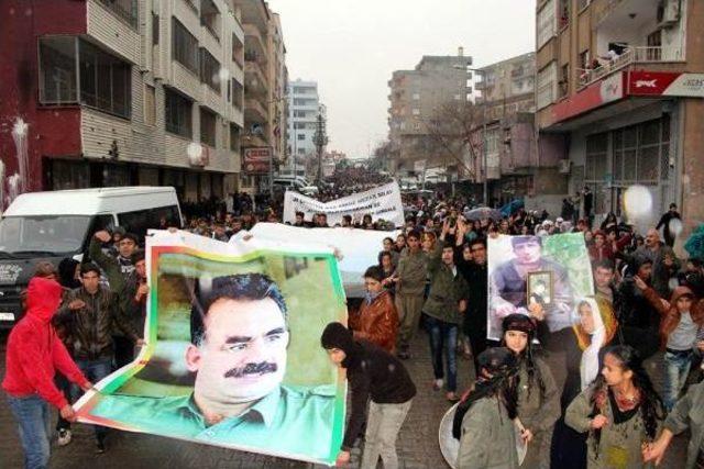 Şırnak'ta Öcalan'a Özgürlük Yürüyüşü