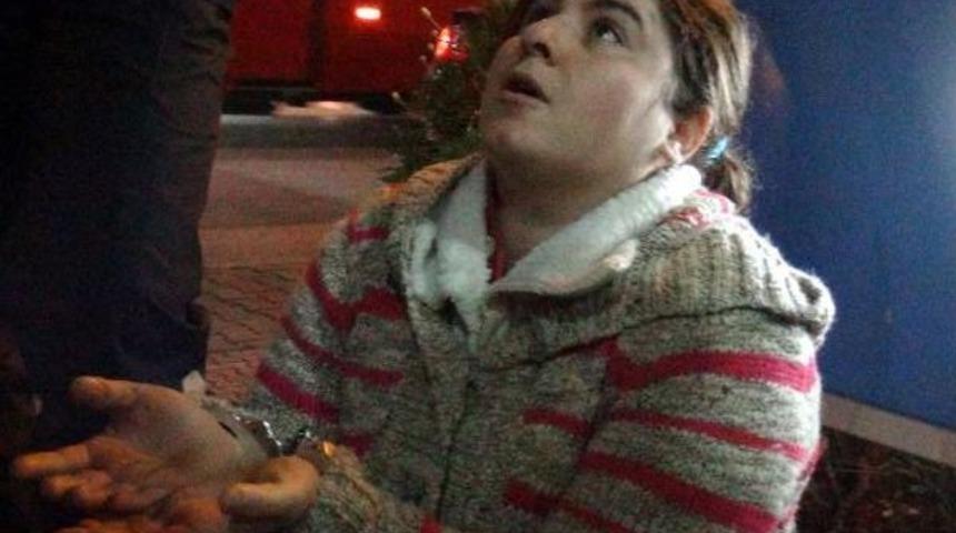 Mersin'de Sahte Polislerin Ka&ccedil;ırıp Kelep&ccedil;elediği Kadın Ka&ccedil;arak Kurtuldu