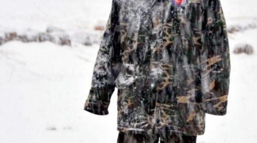 Bitlis'te Kar Yağışı Etkili Oldu (2)