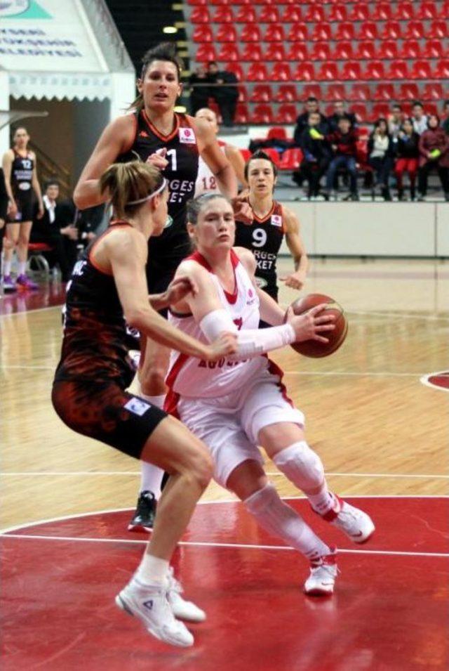 Abdullah Gül Üniversitesi Spor - Tango Bourges Basket : 77-73