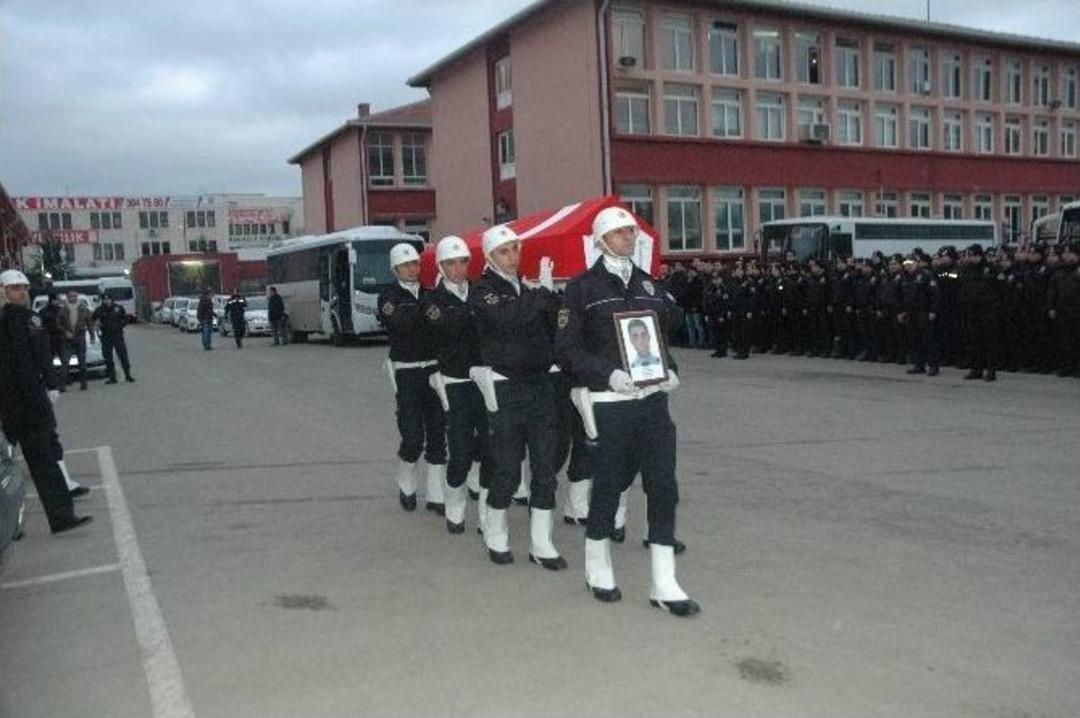 Gen&ccedil; Polisin Cenaze T&ouml;reninde G&ouml;zyaşları Sel Oldu