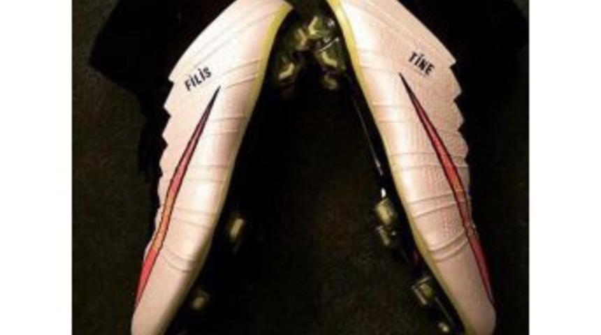 Demba Ba&rsquo;dan Filistin&rsquo;e Destek