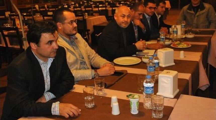 Ak Parti Demre Mahalle Temsilcileri İle Bir Araya Geldi