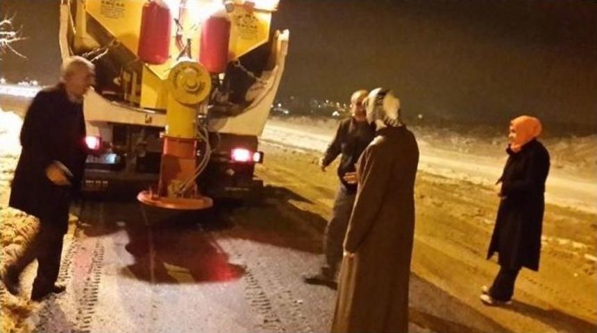 Başkan Keskin, Kar Temizleme &Ccedil;alışmalarını Yerinde İnceledi