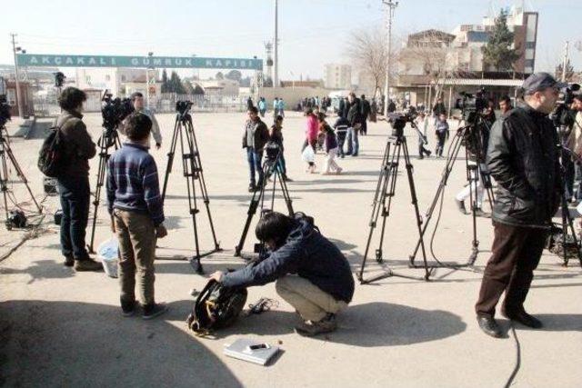 Işid’In Elindeki Japon Rehine Için Akçakale’De Bekleyiş Sürüyor