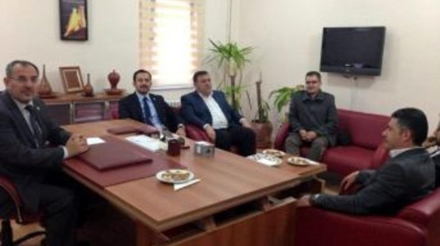 Ak Parti Y&ouml;netiminden Stk&rsquo;lara Ziyaret