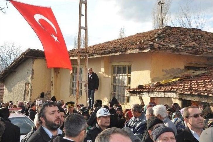 Şehit Astsubay Son Yolculuğuna Uğurlandı G1