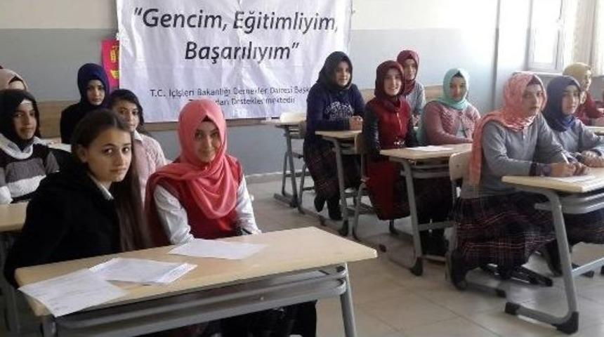 Kadışehri İlçesinde Gençlere Yönelik Proje