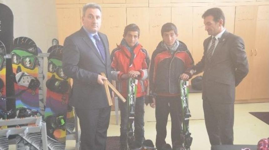 Taşkesenligil Sevindirdi