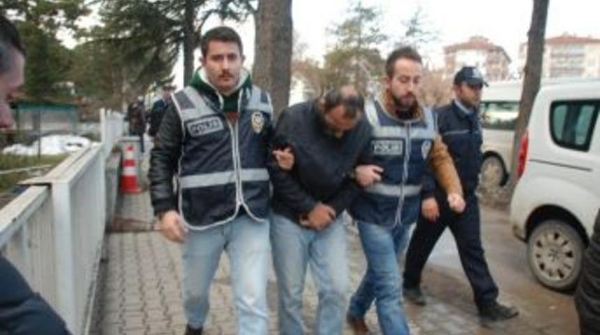 Telefon Dolandırıcısı Sahte Savcı Yakalandı