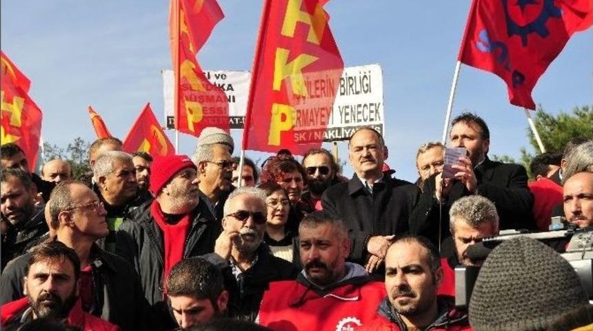 Gebze&rsquo;de 15 Bin İş&ccedil;i Greve &Ccedil;ıktı
