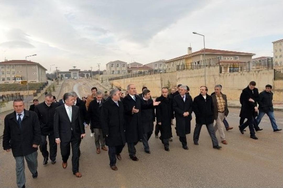 İneg&ouml;l Şantiyeye D&ouml;n&uuml;yor