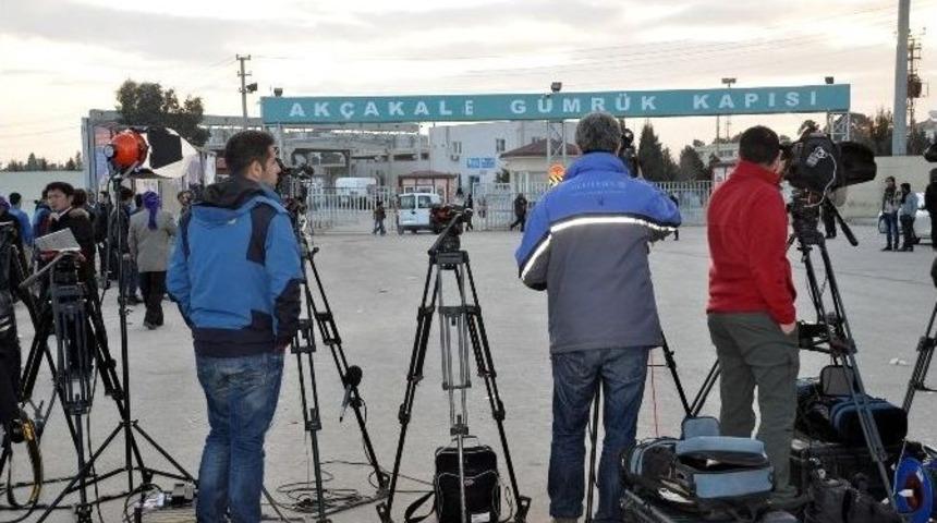 D&uuml;nya Basını Ak&ccedil;akale&rsquo;de
