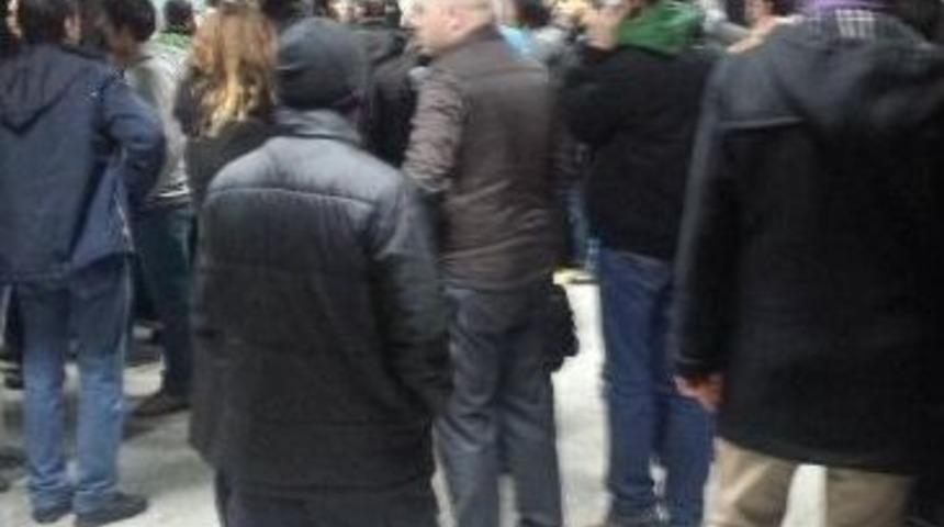 Marmaray&rsquo;daki Teknik Arıza Yoğunluğa Yol A&ccedil;tı