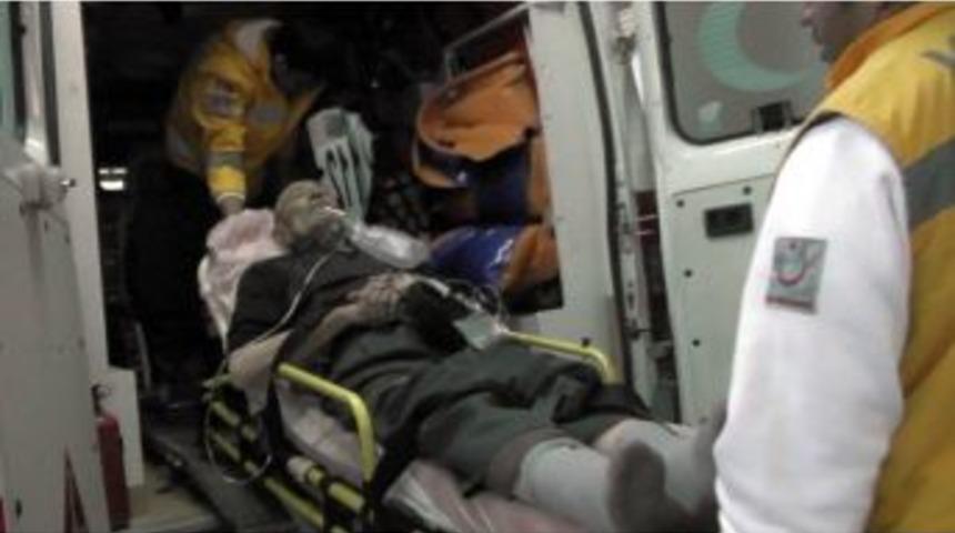 Kalp Krizi Ge&ccedil;iren S&uuml;r&uuml;c&uuml; Ağaca &Ccedil;arparak Durabildi