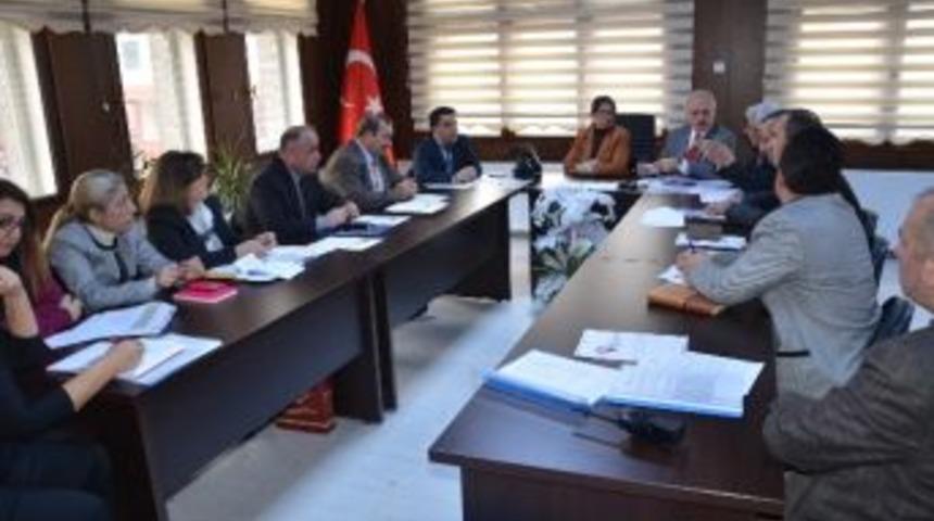 Kadınlara Y&ouml;nelik Şiddet Ve T&ouml;re Cinayetleri İ&ccedil;in Toplantı Yapıldı