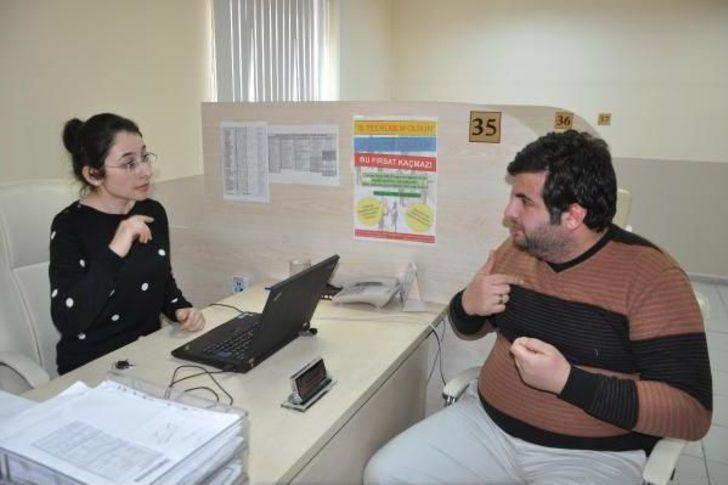 Samsun İşkur'da, Işsiz Engelliler Için Işaret Dili Öğrendiler