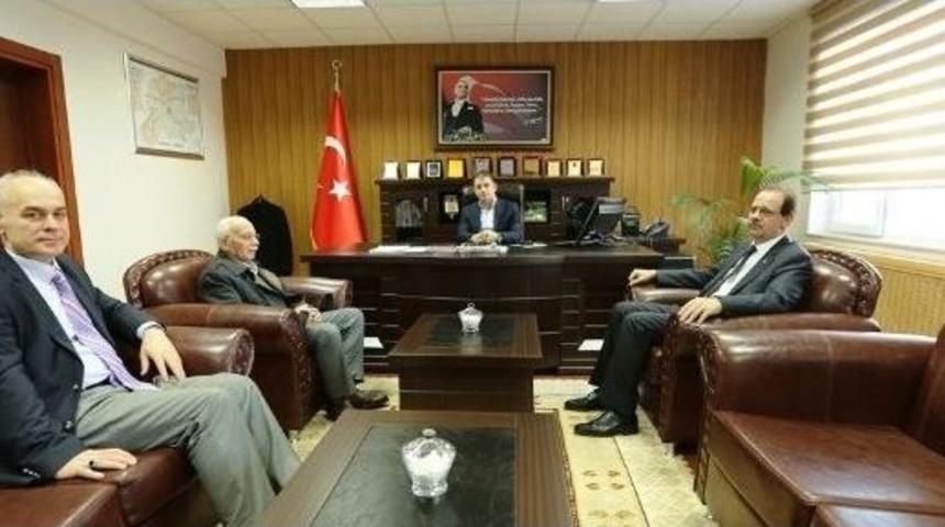 Rekt&ouml;r Coşkun, Demir&ouml;z&uuml;&rsquo;nde Ziyaretlerde Bulundu