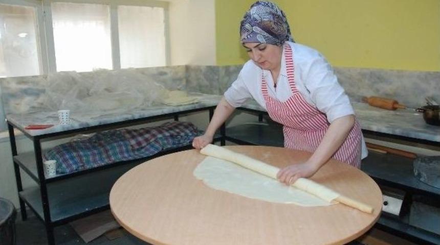 Afyonkarahisarlı &Ouml;rnek Kadın Girişimci