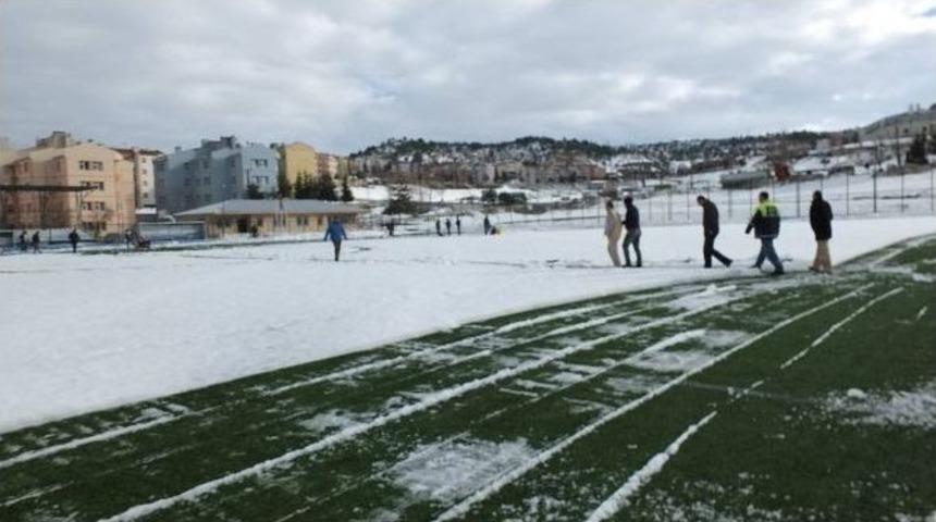 Sentetik Saha Kardan Temizlendi