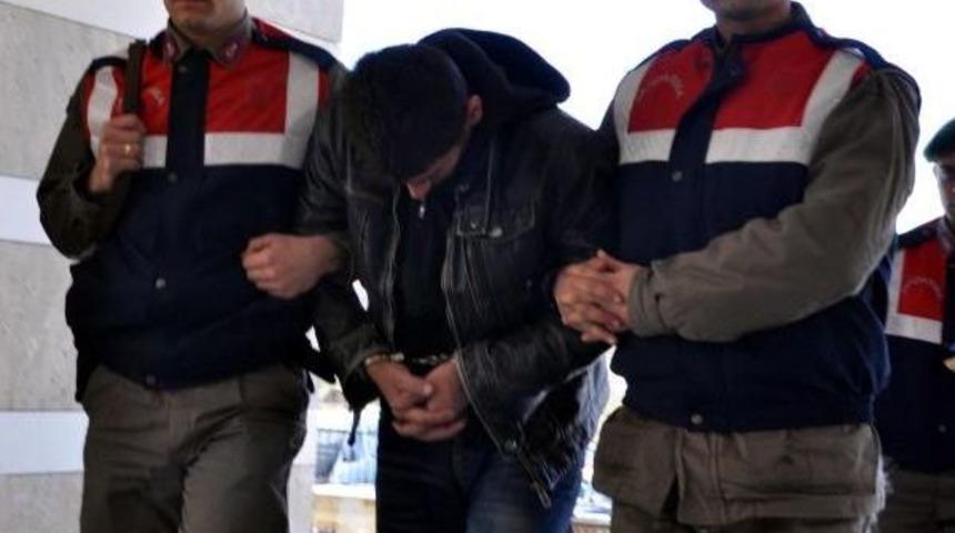 Uşak'ta, Yaşlı Kadını Telefonla Dolandırmaya Su&ccedil;&uuml;st&uuml;