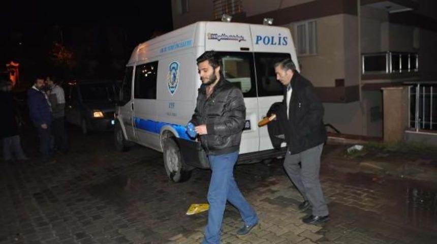 Kalbi Ve Karnından Bı&ccedil;aklanarak &Ouml;ld&uuml;r&uuml;lm&uuml;ş