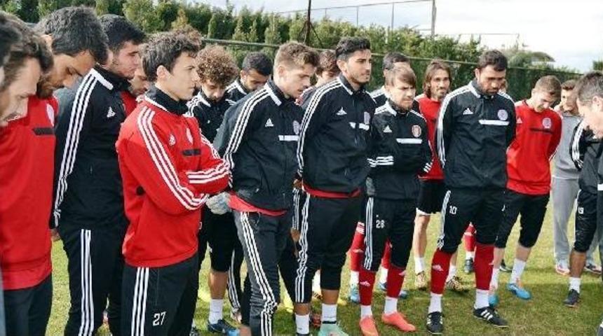 Turgutluspor Lideri G&ouml;z&uuml;ne Kestirdi