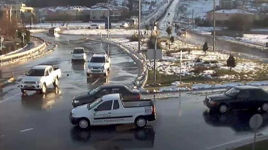 Adapazarı'nda Ilgin&ccedil; Mobese G&ouml;r&uuml;nt&uuml;leri