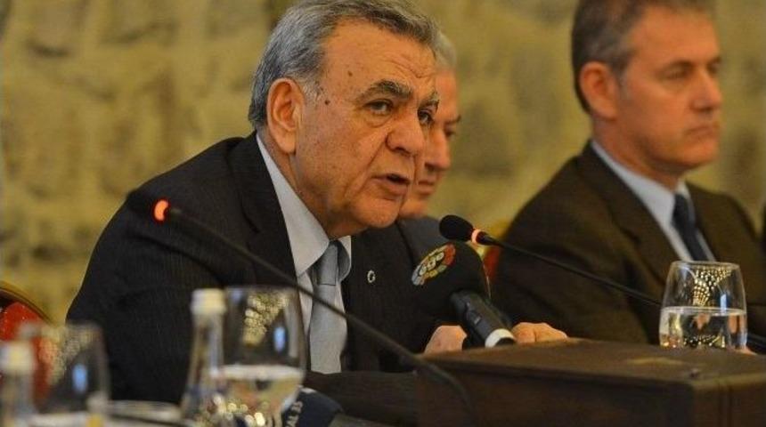 İekk G&uuml;ndemi Yeni Başbakan Alexis Tsipras