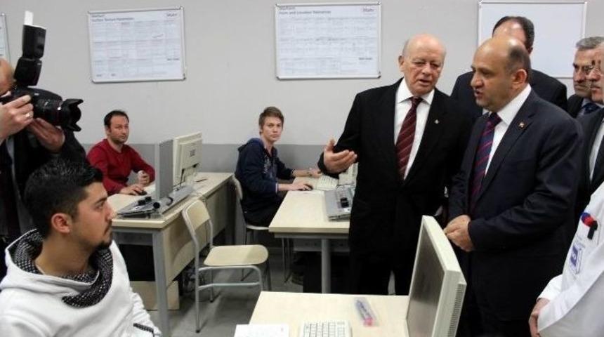 Sanayi Makinelerine Artık Plaka Verilecek