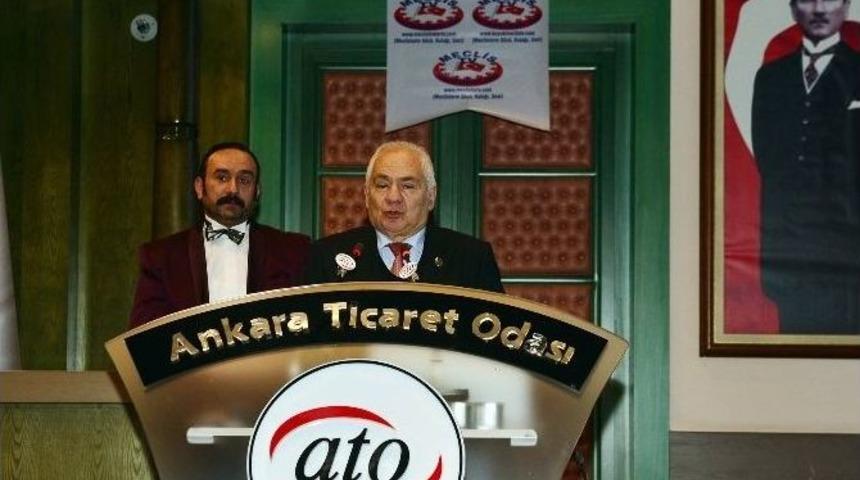 Başkan G&ouml;k&ccedil;ek&rsquo;e Bir &Ouml;d&uuml;l Daha