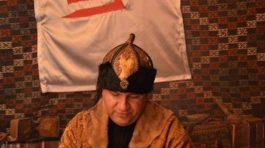 Karesi Belediye Başkanı Kamera Karşısına Ge&ccedil;ti