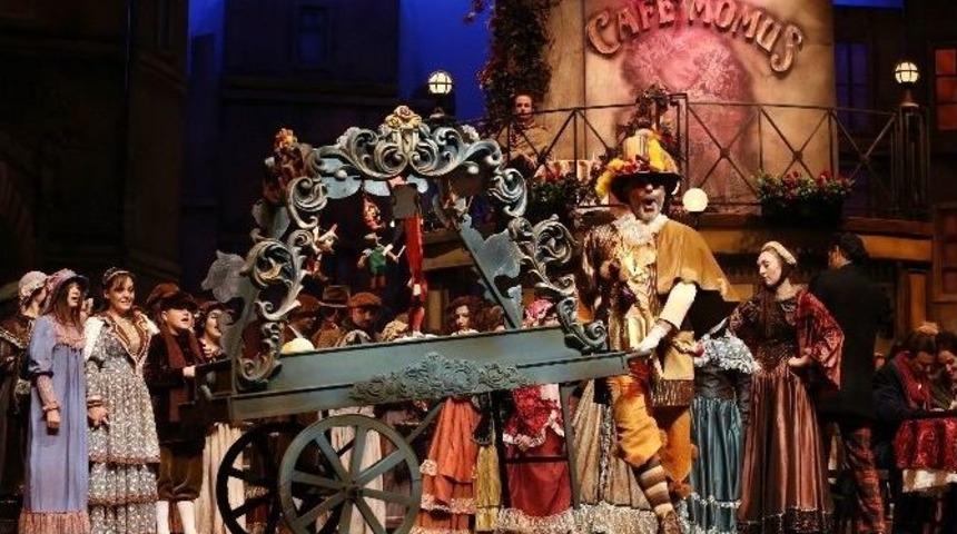 &Ouml;d&uuml;ll&uuml; Soprano Simge B&uuml;y&uuml;kedes &rsquo;la Boheme&rsquo; Operası İ&ccedil;in Antalya&rsquo;da