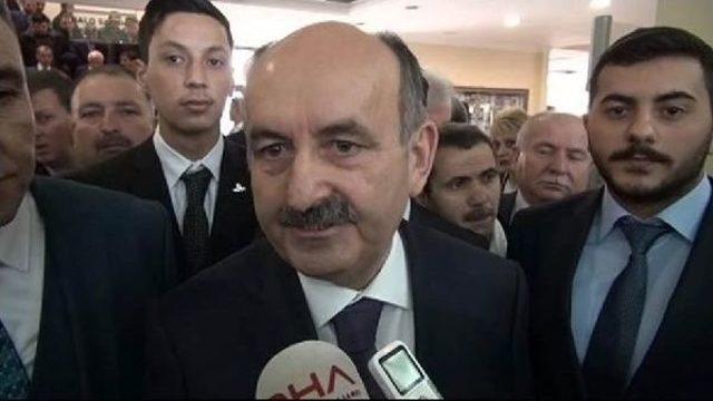 Sağlık Bakanı Müezzinoğlu Yaşar Kemal'in Sağlık Durumuyla Ilgili Konuştu
