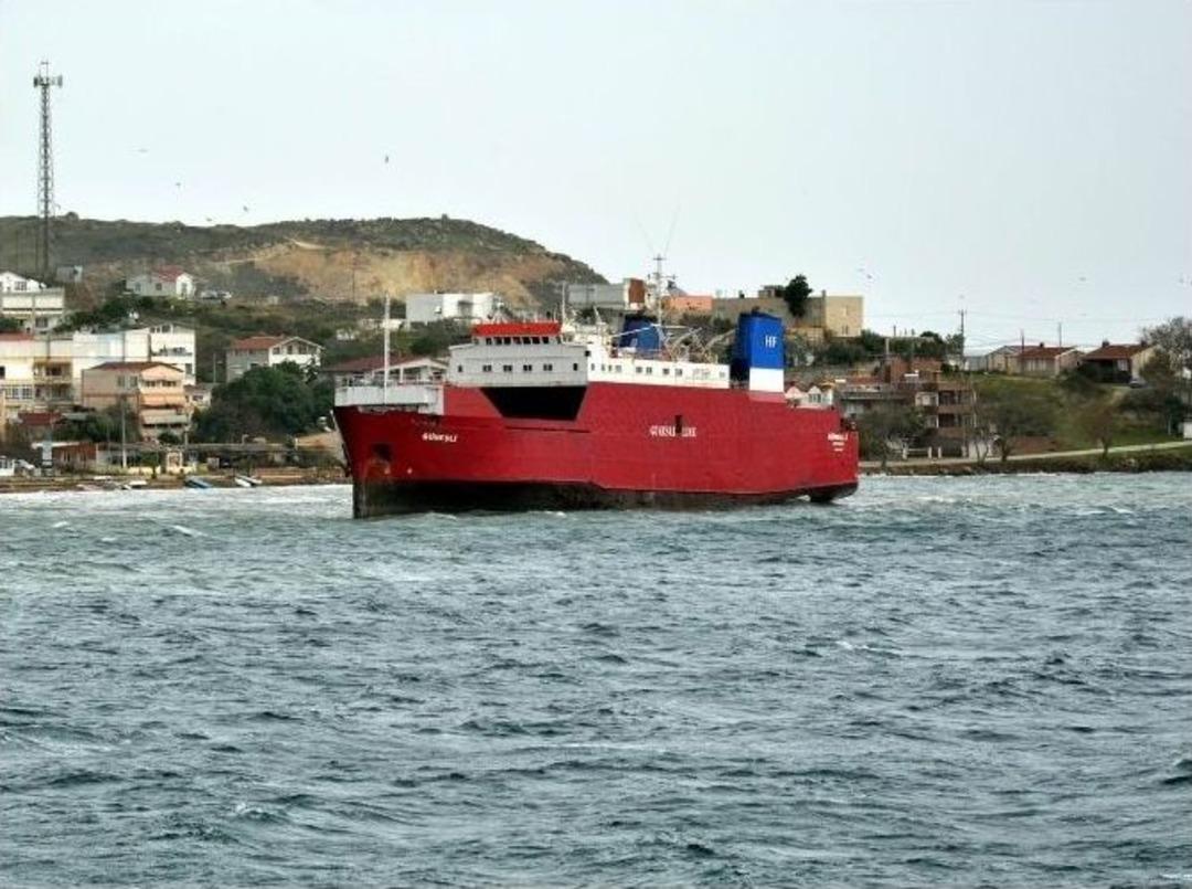 Lodos, Ro-ro Gemisini Karaya Oturttu