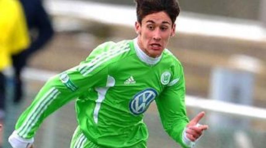 Gaziantepspor Orhan &Ccedil;ınar'la 3.5 Yıllık S&ouml;zleşme Imzaladı