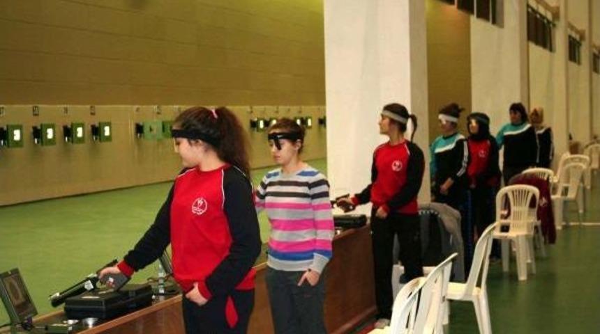 Atıcılık Poligonu Gen&ccedil;lere A&ccedil;ıldı