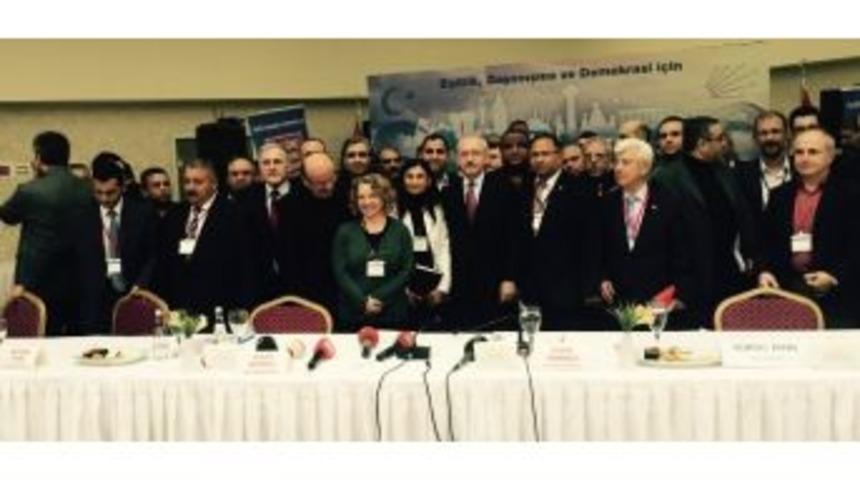 Kılı&ccedil;daroğlu, Romanların Sorunlarını Dinledi