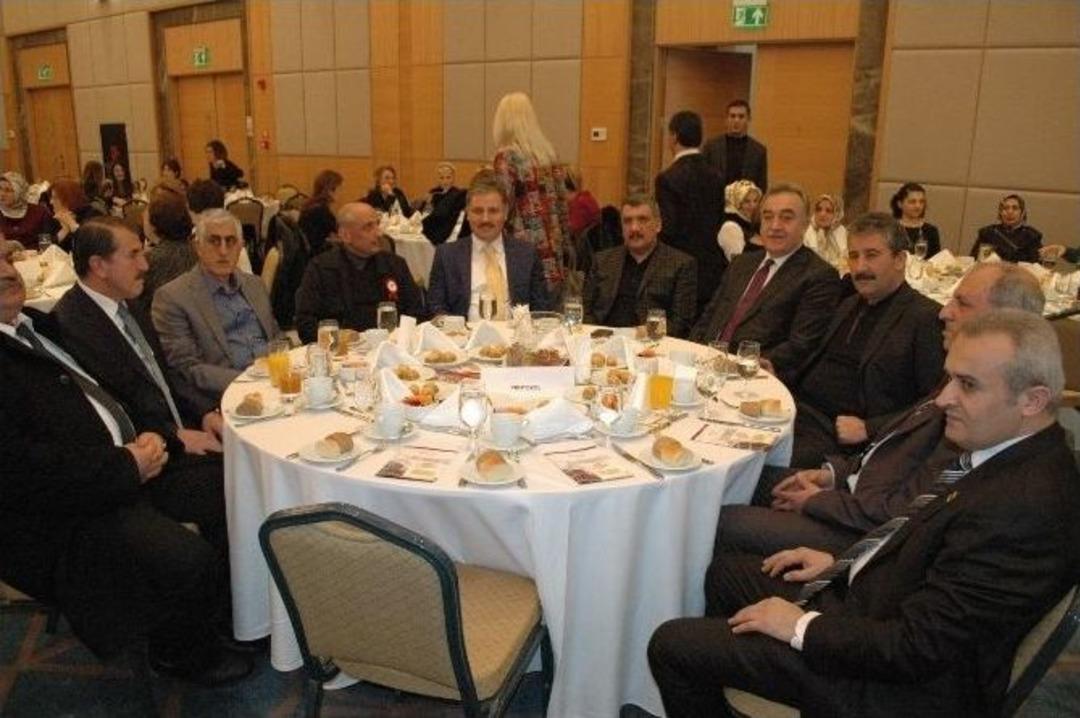 Himya&ccedil;der Yardıma Muhta&ccedil;lar İ&ccedil;in Biraraya Geldi