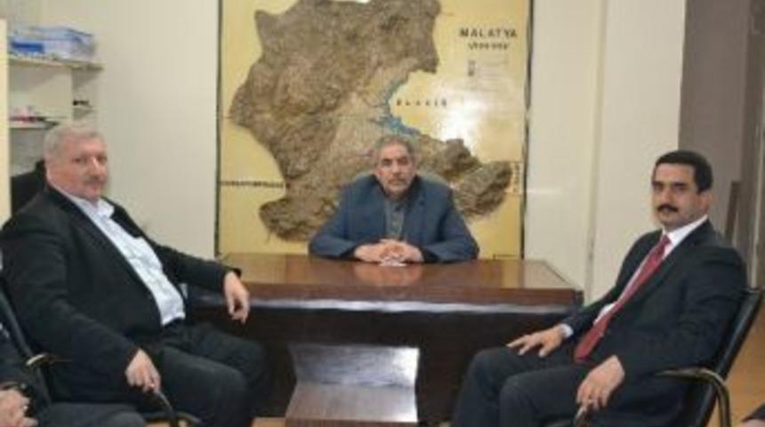 Taşkın, Muhtarlar Derneği&rsquo;ni Ziyaret Etti