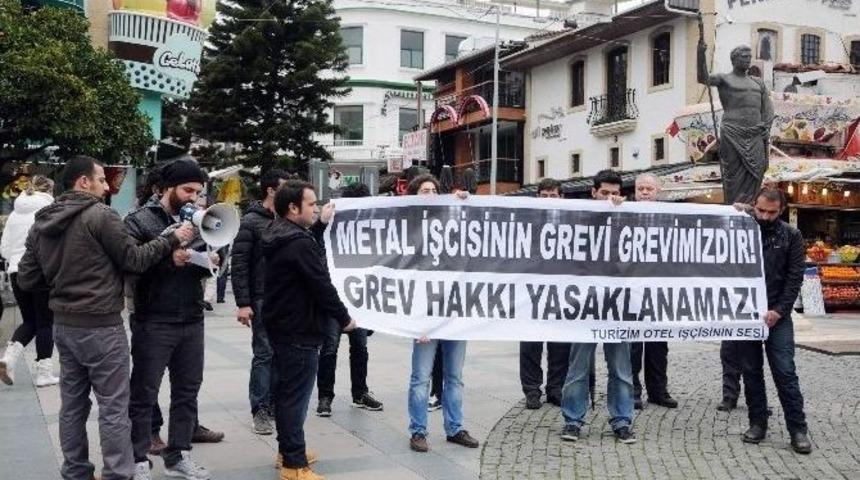 Turizm Otel İş&ccedil;ilerinden Metal İş&ccedil;ilerine Destek