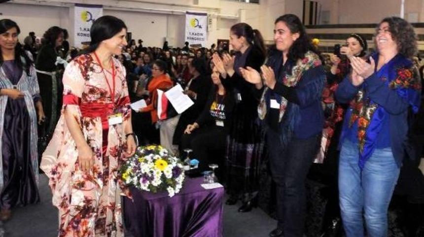 Hdp'li Irmak'a G&ouml;re; Hi&ccedil; Bir Erkek &Ouml;calan Gibi, Kadınları Ruhuna Girememiş